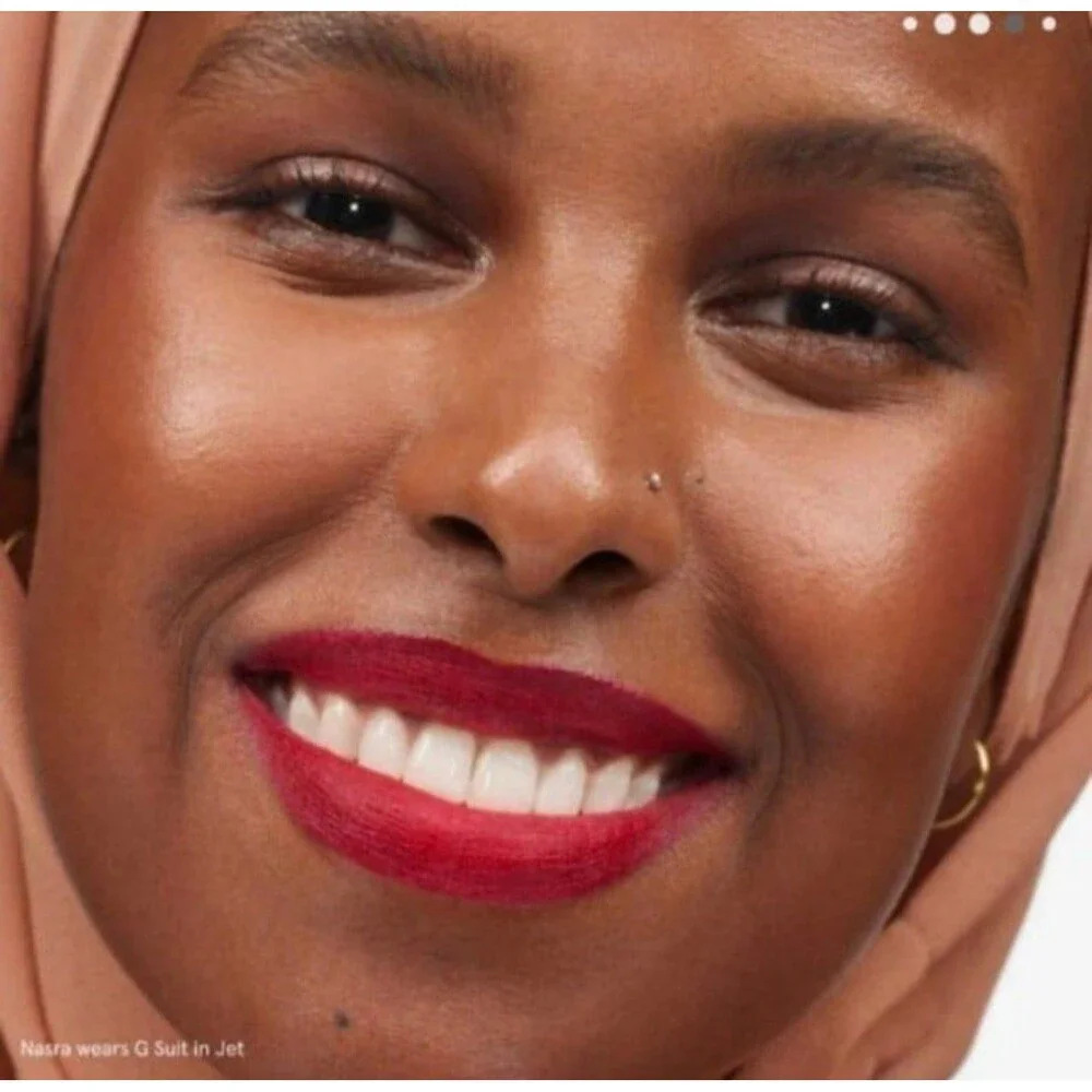 Glossier G Suit in Jet